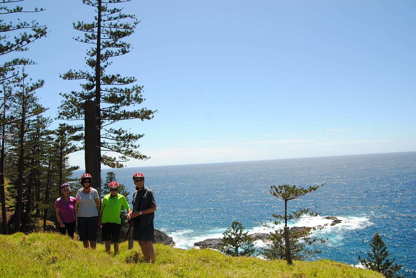 bikies-abroad-Steeles-Point-Norfolk-Island