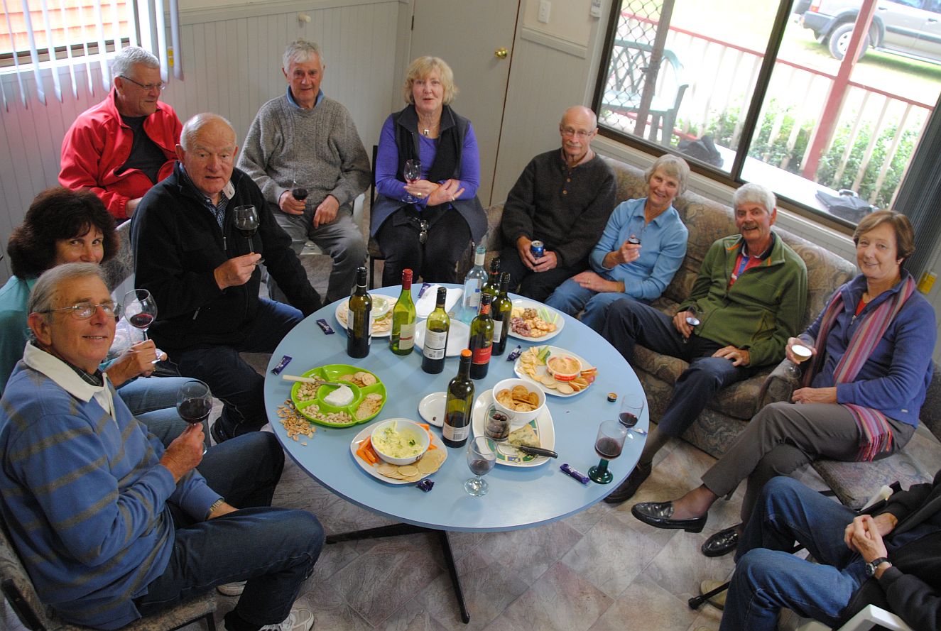 Bikies-at-Yea-Happy-Hour-Nov-2013