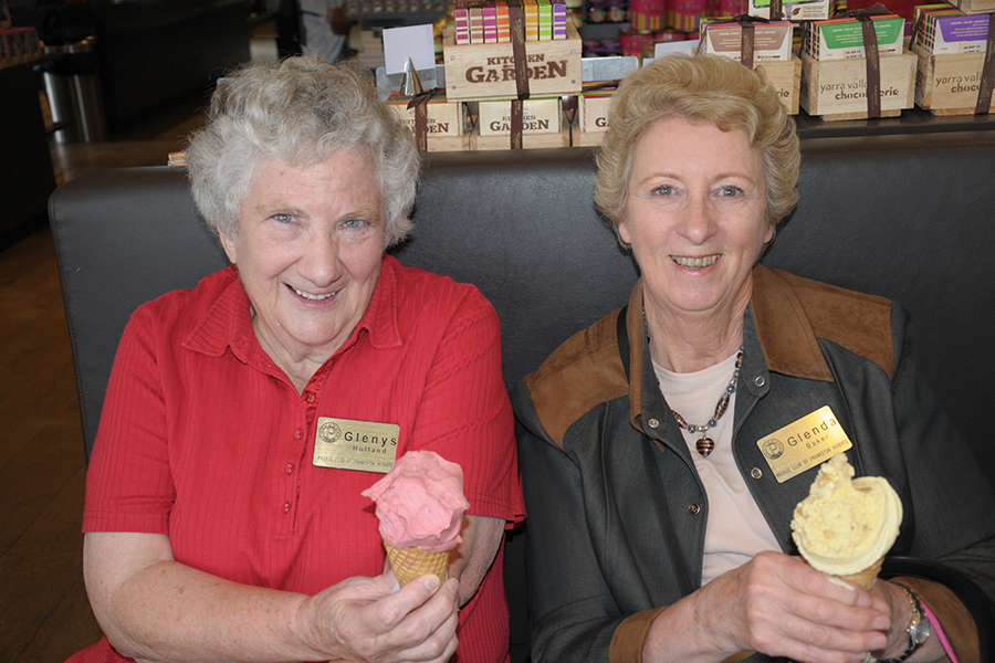 zGlenda and Glenys